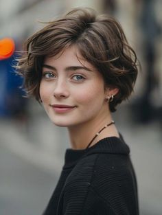 Kort Bob, Short Haircuts For Women, Round Face Haircuts, Short Hair Styles For Round Faces, Haircuts For Women, Round Faces, Hairstyles For Round Faces