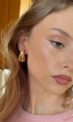 Vintage Style Makeup, Wet Eye Makeup, Baby Pink Blush Makeup, Pink And Gold Makeup, Pink Makeup Aesthetic, Maquillage On Fleek, 20 Makeup, Mekap Mata