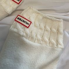 100% Polyester, Warm And Pull-On Socks - Hunter White Md (Women's Shoe 5-7) One Size Nwot White Thick Casual Socks, Casual Thick White Socks, White Cotton Socks For Fall, Casual White Cable Knit Socks, Cozy Thick White Socks, White Cable Knit Winter Socks, Casual White Knitted Socks, Casual Warm Cream Socks, Cozy White Cotton Socks