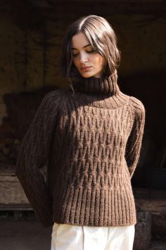 Thick high-neck sweater with an oversized cut. Made from pure virgin wool and alpaca wool. Natural brown color, undyed. One size. Item available for PREORDER. Expected delivery by the end of October. * Made in Spain * 50% Super Fine Alpaca Wool, 50% Pure Virgin Wool -- 600 g/m² * Undyed * Certifications: R.W.S. (Responsible Wool Standard) and R.A.S. (Responsible Alpaca Standard) * Hand wash max. 30ºC ROADE is a Spanish sustainable fashion brand with timeless designs. We produce locally, within a Brown Wool Sweater, Color Castaño, Oversized Jersey, Alpaca Wool Sweater, Wool Sweaters Womens, High Neck Sweater, Sustainable Fashion Brands, Outerwear Outfit, Pullover Sweater Women