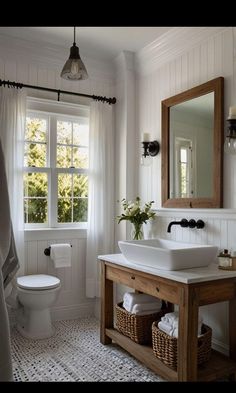 White Vanity Farmhouse Bathroom, Small Farm Bathroom, Half Bath Farmhouse Ideas, Cottage Small Bathroom Ideas, Shiplap Ceiling Bathroom, Shiplap Accent Wall Bathroom, Bathroom With Shiplap Accent Wall, Farmhouse Bathroom With Shiplap, Country Modern Bathroom