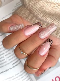 Iconic Nail Designs, Short Glam Nails, Square Nails Glitter, Basic Baddie Nails, Pink Leopard Nails, Wife Nails, Pink Tip Nails, Cheetah Nail Designs, Nails Collection