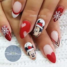 Mickey Nails, Minnie Mouse Christmas, Nail Art Disney, Mouse Christmas, Christmas Nails Acrylic, Nails Polish, Disney Nails, Great Nails