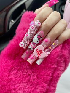 freestyle set for my birthdya Pink Birthday Nails, Pink Birthday, Birthday Nails, Dope Nails, Nail Tech, Acrylic Nails, Nails, Birthday, Pink