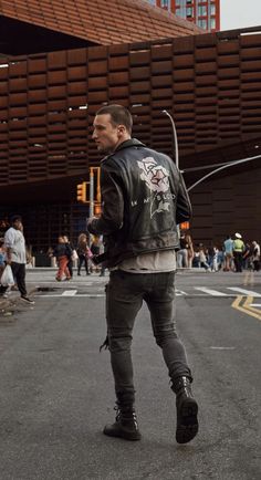 Beartooth Concert Outfit, Men’s Biker Style, Casual Metalhead Outfit Men, Men Motorcycle Outfit, Men Rock Style Outfit, Modern Rockstar Outfit Men, Heavy Metal Outfit Men, Bad Guy Style, Vintage Leather Jacket Outfit Men