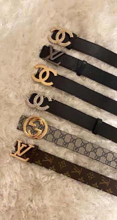 Rich Girl Accessories, Designer Things, Belt Gucci Women, Designer Items, Luxury Gucci Belt Buckles For Women, Designer Accessories, Belt Aesthetic, Designer Gucci Luxury Belts, Luxury Belts Women Dior