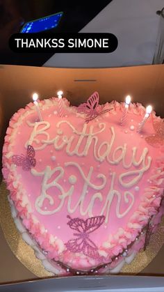 Cute 16 Birthday Cakes, Birthday Supper Ideas For Girlfriend, 19th Birthday Cake Ideas Aesthetic, 17th Girl Birthday Ideas, Y2k Bday Cake, Baddie Birthday Cake 16, Pink 20th Birthday Cake, 21 Birthday Cake Aesthetic, 19th Birthday Cake Aesthetic