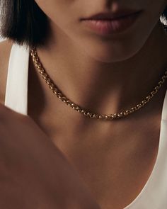 A wardrobe staple, this 14k solid gold rolo link chain necklace will live in your collection forever. Links are hollow for a light and comfortable fit. Lobster clasp closure.Hollow links.Model is wearing the Matis Rolo Link Chain Necklace in 16" stacked with the Le Chat Marquise Cushion Pendant Necklace in 20". 14k solid gold—always Weight: Approx 3.6g Width: 5.10mm Rolo Necklace Gold, Fall Rings, Seasonal Color Analysis, Average Weight, Link Chain Necklace, Rings Jewelry Fashion, Broken Chain, Sustainable Jewelry, Rolo Chain