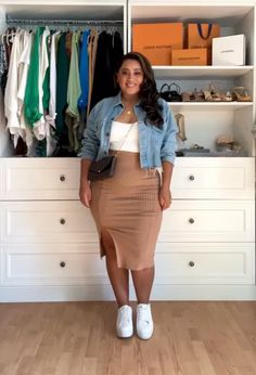 katskurves on LTK Outfit Goals Plus Size, Casual Everyday Outfits Plus Size, Casual Pencil Skirt Outfits Plus Size, Casual Brunch Outfit Midsize, California Plus Size Outfits, Sheer Cardigan Outfit Kimono Style, Modest Curvy Fashion, Mid Size Dinner Outfit, Casual Jeans Outfit For Work Summer