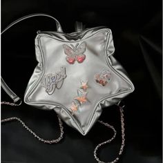 UAKISS - Fashion Trendy Star Bags for Women 2024 New Personality All Match Silver Color Backpack Butterfly Chain Crossbody Bag Bolsa Length :24cm width :4cm height :24cm Star Bags, Heart Crossbody Bag, Butterfly Chain, Fashion Japanese, Cute Star, Colorful Backpacks, Floral Bags, Backpack Women, Waterproof Backpack