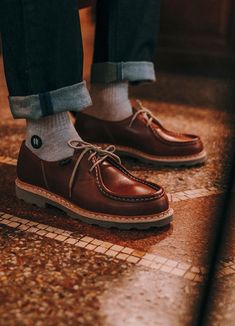 Brown Shoes Men, Vintage Menswear, Brogue Boots, Paris Mode, Mens Boots Fashion, Men Fashion Casual Outfits, Leather Shoes Men