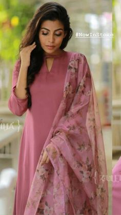 Organza Churidar Designs, Churidar Models, Salwar Neck Designs, Churidar Designs