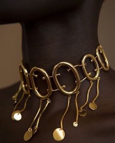 Paula Mendoza Jewelry, Grace Bol, Paula Mendoza, Black Gold Jewelry, Maasai, Jewelry Inspo, Mendoza, Mode Inspiration