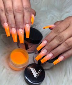 Orange ombre nails Ombre Nails Orange, Orange Ombre Nails, Face Moisturizer For Dry Skin, Cerave Moisturizing Cream, Dry Skin Body, Cream Body, Orange Ombre, Blue Nail Designs, Moisturizing Cream