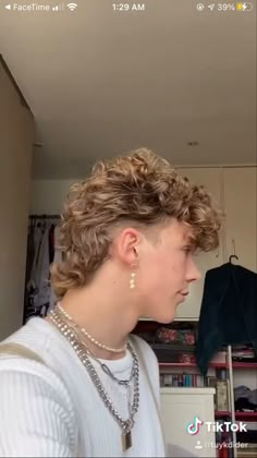 Trendy Mullet Men Curly, Modern Mullet Mens Curly, Long Curly Mullet Men, Mens Curly Mullet, Good Mullet, Mullet Hairstyle Mens Curly, Mullet Curly Hair Men, Curly Mullet Men