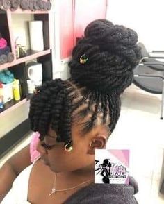 Afro Hair Woman, Dreads Styles For Women, Blond Ombre, Dreads Girl, Short Locs Hairstyles, Dreadlock Styles, Dreads Styles, Goddess Locs, Dread Hairstyles