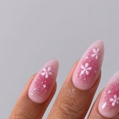 Sparkly Aura Nails, Aura Nails With 3d Gel, Nail Inspo Gel Polish, Pretty Pink Nails Design, Light Pink Nails With Flowers, Pink Nails Design Short, Aura Chrome Nails, Aura Nails Tutorial, Pink Nails Light