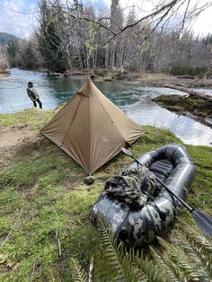 Luxe Tents with Alpacka Packraft Fall Camping Outfits, Camping Winter, Aesthetic Camping, Tents For Camping, Expedition Gear, Hiking Supplies, Bushcraft Shelter, Fall Camping