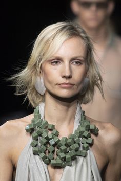 Milan Fashion Week Spring 2020, Runway Jewelry, Fashion Week Spring 2020, Women Fashion Edgy, Fashion For Women Over 40, Milano Fashion Week, Women's Jewelry And Accessories, Vogue Italia, Summer Trends