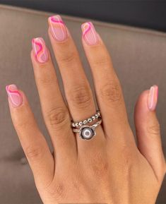 Kutek Disney, Unghie Sfumate, Colorful Nails, Cute Gel Nails, Summer Acrylic Nails, Short Acrylic Nails Designs, Pink Acrylic Nails, Beach Nails