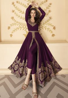 Suit Lehenga, Bridal Salwar, Kurti Lehenga, Long Anarkali Gown, Orang India, Saree Party, Indian Bridesmaids, Arabian Dress, Anarkali Salwar