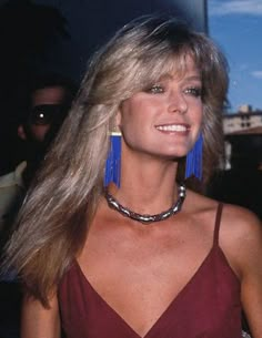 Farrah Hair, Farah Fawcett, Super Photo, Farrah Fawcet, Feathered Hair, Elisabeth Shue, Hollywood Event, Beautiful Hairstyle, Charlie's Angels