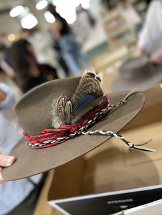 Cowboy Hat Crafts, Rodeo Chic, Felt Cowboy Hats