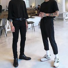 🍓sydneyroyy🍓 Fashion Inspiration Board, Paris Mode, Men Street, Street Style Inspiration, Mens Fashion Trends, Inspiration Board, Mens Street Style, Aesthetic Clothes, Fashion Inspiration