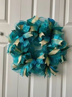 🔹One of a Kind🔹 💕Handcrafted with Love💕 If purchased, this wreath in the above picture is what you will receive. Handmade in a smoke free and pet friendly home with Deco Teal Metallic Mesh, Satin, Sheer, Glitter, Shimmer and Fabric Ribbons. Dimensions: Approximately 21 inches wide x 21 inches high x 5 inches deep (tip to tip) Best Places to be Showcased: This wreath can be used indoors or outdoors. It is always preferred to keep your wreaths out of the harsh elements and direct sunlight to e Peacock Feather Wreath, Teal Wreath, Peacock Wreath, Feather Wreath, Places To Be, Metallic Mesh, Peacock Decor, Gold Wreath, Teal And Gold