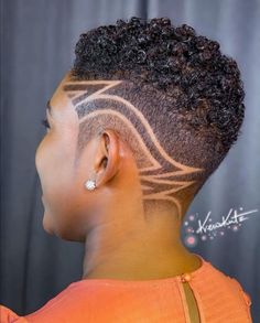 Unique Trending hairstyle ideas|hairstyles for school Low Cut Hairstyles, Razor Cuts, Twist Hairstyle, Shaved Heads, Shaved Side, Sweetheart Quotes, Barber Razor