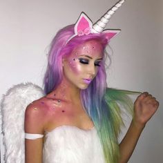 I know what I want to be for Halloween!! Unicorn Makeup Halloween, Wallpaper Unicorn, Creative Halloween Makeup, Make Carnaval, Unicorn Halloween Costume, Halloweenský Makeup, Halloween Decor Diy, Unicorn Makeup