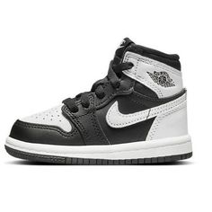 Toddler's Jordan 1 Retro High OG Black/White-White Size: 10.  Gender: unisex. Black Cement, Toddler Girl Shoes, Jordan 2, Girls Shoes Kids, Breathable Sneakers, White Brand, Jordan 1 Retro High, Jordan 1 Retro, Red Fire