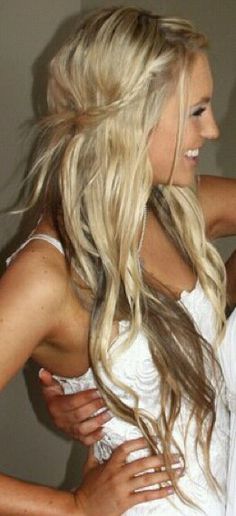 Pinterest Hair, Long Blonde, Hair Clothes, Feathered Hairstyles, Half Up Hair, Long Blonde Hair, Hair Envy, Great Hair, Looks Style