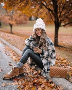 Cute Thanksgiving Outfits, Camping Outfits, Thanksgiving Outfit, Fall Fashion Outfits, Fashion Mode, Winter Fashion Outfits, Fall Winter Outfits, Casual Fall