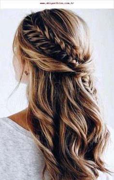 2019 Hairstyles, Hairstyles Straight, Boho Wedding Hair, Elegant Wedding Hair, Wedding Hair Down, Hairstyle Look, Wedding News