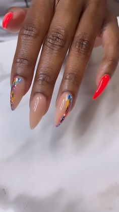 𝑫𝒐𝒎𝒊𝒏𝒊𝒒𝒖𝒆 / 𝑩’𝒉𝒂𝒎 𝒏𝒂𝒊𝒍𝒕𝒆𝒄𝒉 | Sauce on the Side! #nailsofinstagram #almondnails #longnaildesigns #yellownails #neonnails #orangenails #abstractnailsit #naildesigns… | Instagram French With Colored Tips, Nail Design With French Tip, Almond Nails 3d Designs, Med Almond Nails Designs, Unique Almond Nails Designs, September Nails Almond, Stiletto Nail Art Fall, Island Nails Designs, Birthday Nails Almond Shape