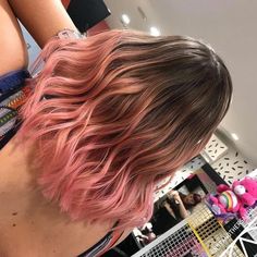 Ombre Blond, Black Hair Balayage, Short Ombre Hair, Scene Girl, Colored Hair Tips, Hair Color Streaks