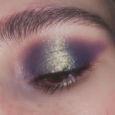 Witchy Glam Makeup, Eye Art Makeup, Runway Editorial, Witchy Makeup, Purple Eyeshadow Looks, Pure Makeup, Boho Makeup, Punk Makeup, Ethereal Makeup