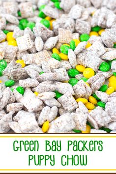 A pile of Green Bay Packers Puppy Chow. Gluten Free Chex, Puppy Chow Recipes, Football Snacks, Oreo Truffles, Cinnamon Bun, Chocolate Wafers, Puppy Chow, Melting Chocolate Chips, Love Bug