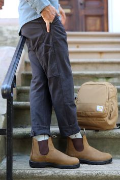 Outfits With Blundstones, Chelsea Boots Outfits, Blundstone Chelsea Boots, Mens Blundstone, Blundstone Men, Blundstone Mens, Chelsea Boots Dress, Blundstone Boots, Cold Weather Outfit