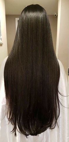 Straight Long Dark Hair, Thick Long Dark Hair, Dark Healthy Hair, Long Thick Brown Hair, Long Haircut No Layers, Thick Dark Brown Hair, Long Layers Straight Hair, Very Dark Brown Hair, Healthy And Long Hair