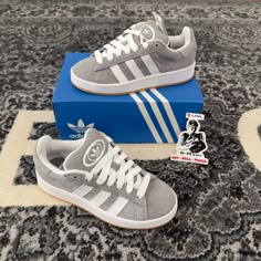 Model: Buty adidas Campus 00s Grey Gum (Kids) SzareSKU: HQ6507 Produkt jest z oryginalnym boxem. Adidas Campus 00s Grey, Grey Campus 00s, Campus 00s Grey, Adidas Campus Grey, Adidas Campus 00s Gray, Gray Campus 00s, Addidas Shoes Campus 00s Outfit Gray, Adidas Campus Gray, Grey Campus