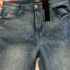 Size Xl, Rockstar Oringinal Jeans. Super Stacked, Never Worn, Just Runs Small. I’m A Xl 33-34 Or 15/16 And I’m Able To Button But To Tight On My Stomach For Me. So Please Be Advised Rhinstone Jeans, Gemstone Jeans, Denim Inspiration Board, Jeans With Hearts, Sparkly Jeans, Sparkly Clothes, Diamond Jeans, Rhinestone Pants, Glitter Jeans