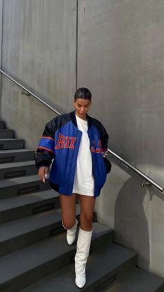 Ideas De Outfits, Top Aesthetic, Football Outfits, Streetwear Fashion Women, Festival Looks, White Boots