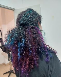 🦄 Curly Hair Peekaboo, Peekaboo Hair Color Curly, Curly Hair Peekaboo Color, Theo Core, Hair Peekaboo, Hair Color Curly, Blue Curly Hair, Peekaboo Hair Color, Peekaboo Hair Colors