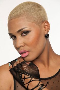 Difference between Taper and Fade | Difference Between Women Fades Haircuts, Short Hairstyle Women Fade, Ladies Fade Haircut, Woman Tapered Fade, Low Taper Fade Women, Low Taper Fade Haircut Black Women, Blonde Taper Fade Black Women, Women Bald Fade, Fade Haircut Women Black