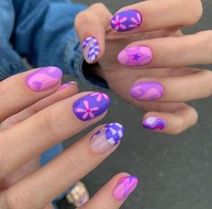 Short Crazy Nails, Nail Ideas Fun, Nail Designs For 2023, Uñas Aesthetic, Summer Nails Ideas, Nails Art Designs