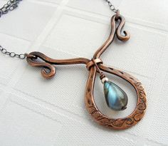 VeryEpicJewelry.etsy.com Copper Jewellery, Wire Work Jewelry, Wire Necklace, Labradorite Jewelry, Jewelry Techniques, Work Jewelry, Copper Necklace, A Necklace, Beads And Wire