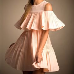 Pink Pleated Cold Shoulder Dress. Uk Designer So The Sizes Run A Bit Small. Xs = 4, S =6, M = 8, L = 10 Black 2 Piece Dress, Black Bustier Dress, Chiffon Babydoll Dress, Short Sheath Dress, Lace Babydoll Dress, Long Sleeve Tunic Dress, Burnt Orange Dress, Taffeta Dress, Boho Mini Dress