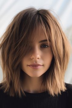 Medium Bob With Side Bangs Over 40, Medium Womens Haircuts Straight Hair, Women’s Midlength Haircuts, Clavicle Length Haircut, Secret Layers Haircut, Womens Hair Over 50, Med Length Hairstyle Women Round Face, Zero Maintenance Haircut, Hair Cut 2024 Girl Medium